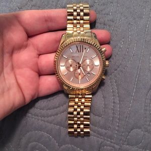 Michael Kors rose gold watch